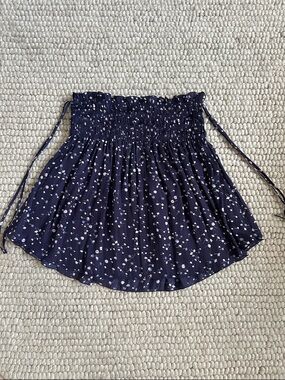 Express Smocked Waist Floral Mini Skirt Navy Purple Ditsy Print Size S Pull-On